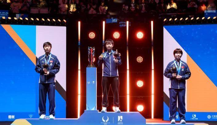 曼昱总算攻破了自己的私生活谣言不合群、耍阴招、跟孙颖莎不和王(图6)